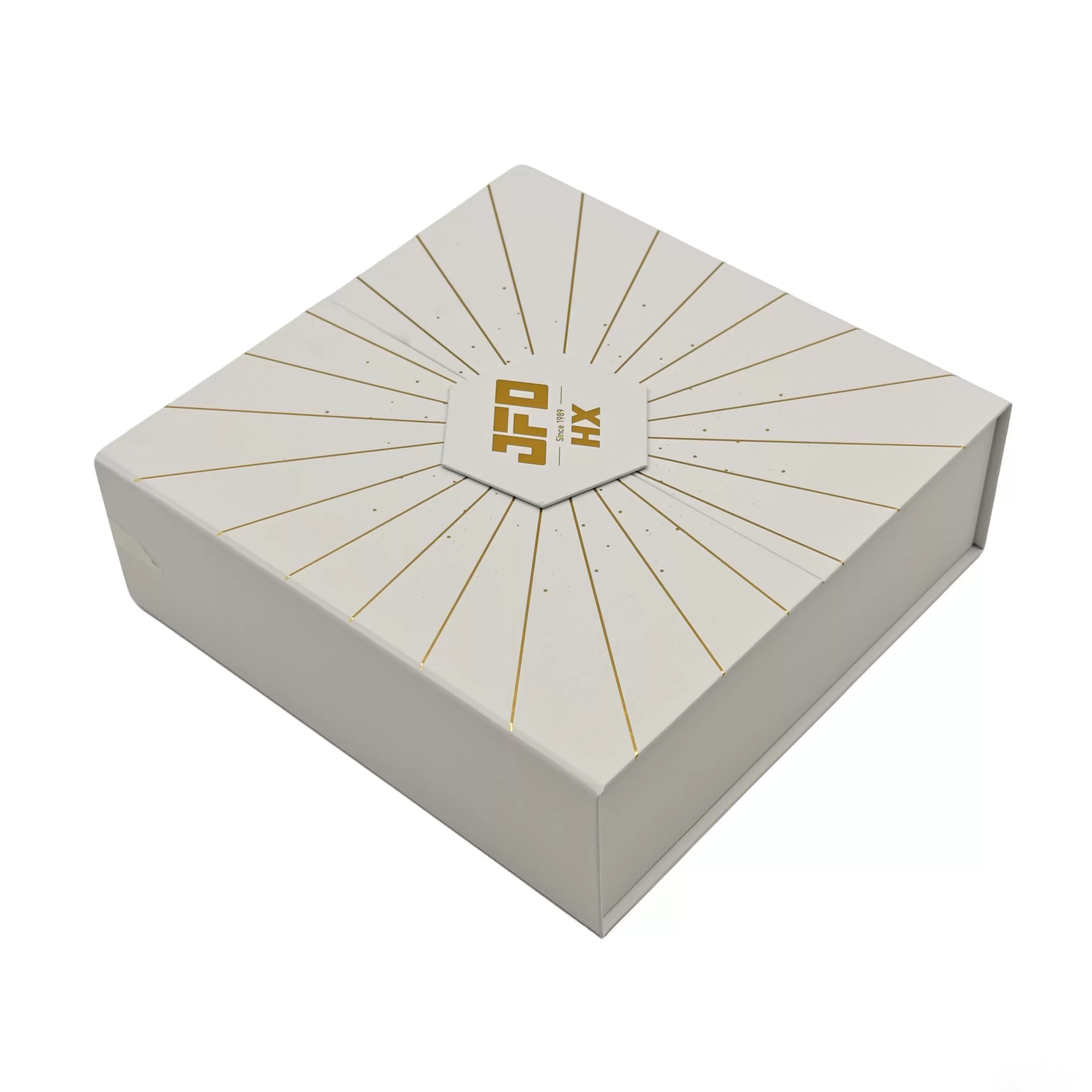Thumbnail showing luxury gift box with open magnetic lid